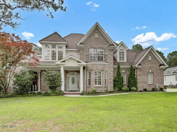 205 S Grist Mill Road, Hampstead, NC 28443