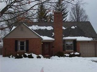 2204 Ridgeview Rd, Columbus, OH 43221