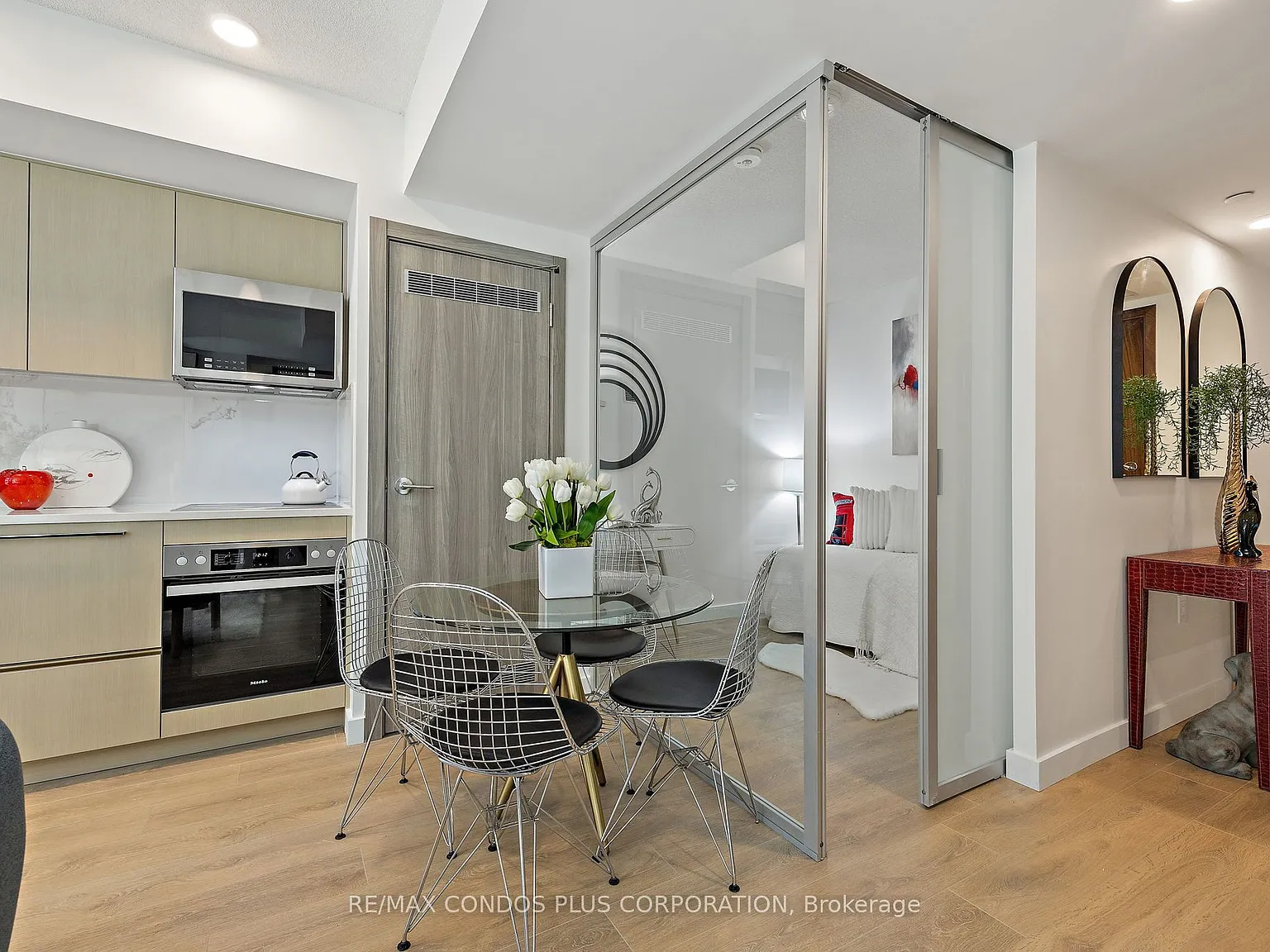 2 bed, $2,700 — Photo 3