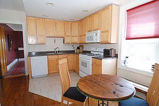 3rd image of 2318 S Sacramento Ave #1