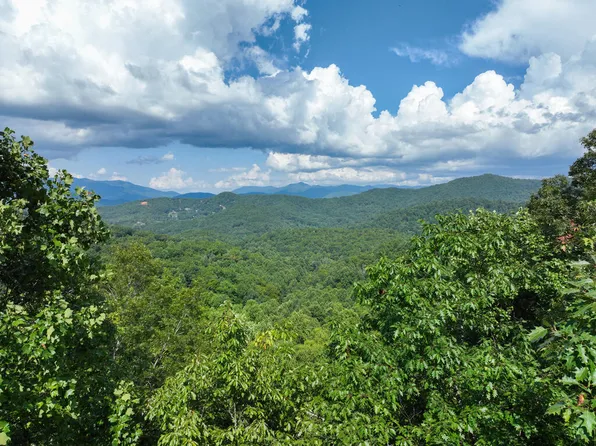 10.8 Lacy Fern Rdg, Sylva, NC 28779