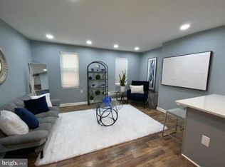 6033 Vine St, Philadelphia, PA 19139