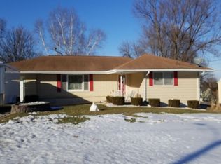 2710 Boyd St, Des Moines, IA 50317