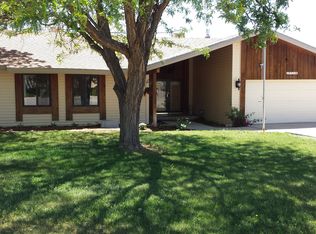 5711 Holmes Dr, Farmington, NM 87402