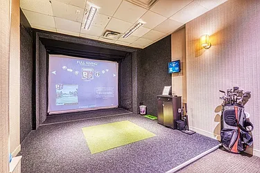 Rented by R New York