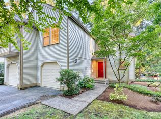 10141 NE 135th Ln, Kirkland, WA