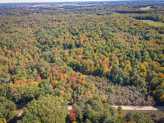 2nd image of N Lake Rd