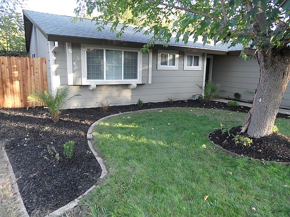 3rd image of 4648 Oak Ford Way