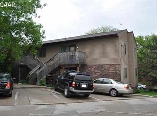 29 Valley Ave APT 4, Iowa City, IA 52246