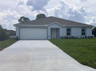 3715 32nd St SW, Lehigh Acres, FL 33976