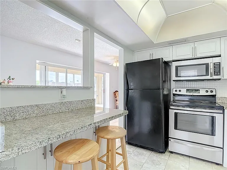 1400 Pompei Ln #6 — Photo 12