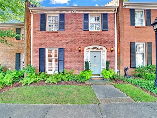 17 Prescott Walk, Atlanta, GA 30307