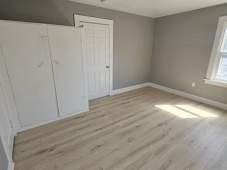 517 Emerson Ave #5 — Photo 7