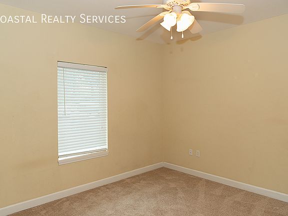 4th image of 113 Brooks St #102