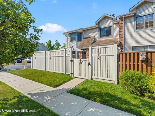 17 Lovell Ave #A167, Staten Island, NY 10314