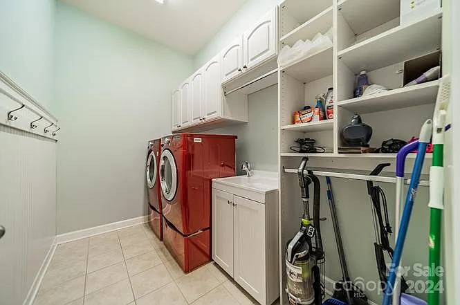 424 Ranelagh Dr — Photo 9