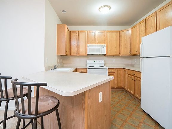 5th image of 25955 Waterway Dr