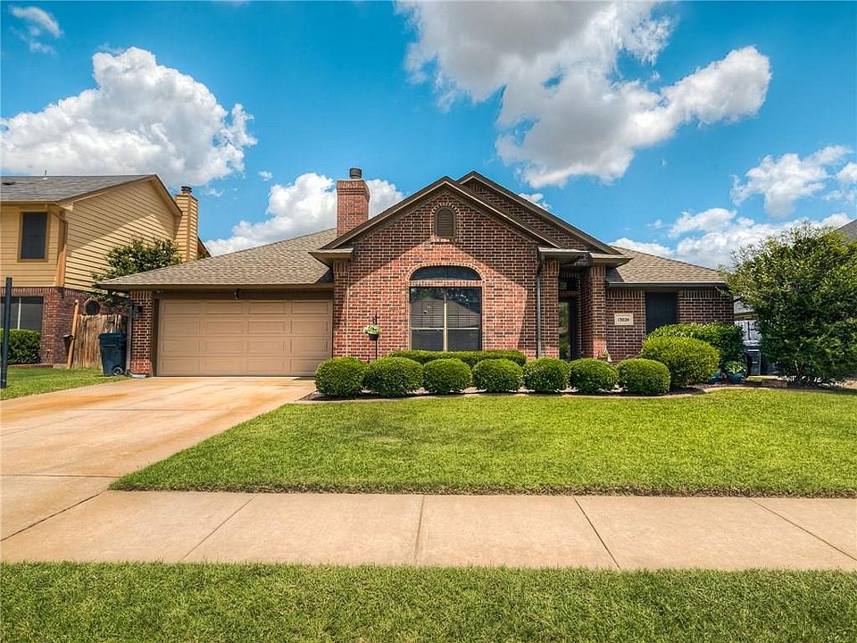 1st image of 13024 Cloverleaf Ln
