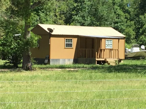 321 County Road 3013, Dayton, TX 77535