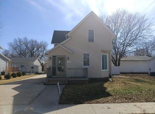 217 2nd Ave SE, Badger, IA 50516