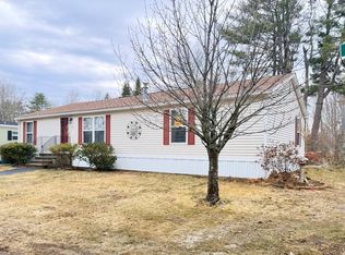 17 Clayton Dr, Saco, ME 04072