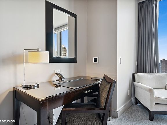 3rd image of 401 N Wabash Ave #2524
