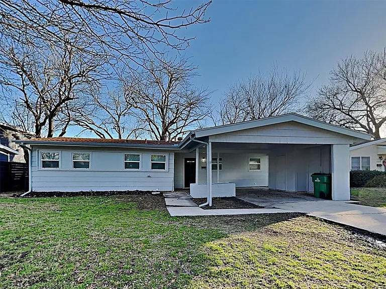 5825 Aton Ave — Photo 1