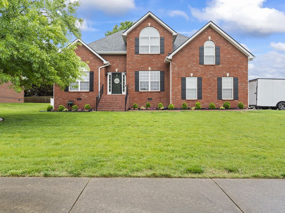 1st image of 7013 Vineyard Ln