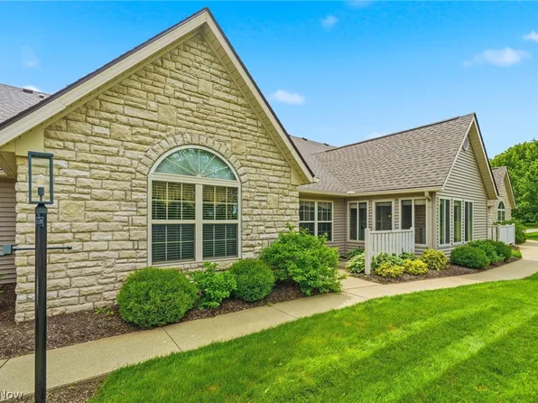8717 Dublin Ridge Cir NW, Massillon, OH 44646