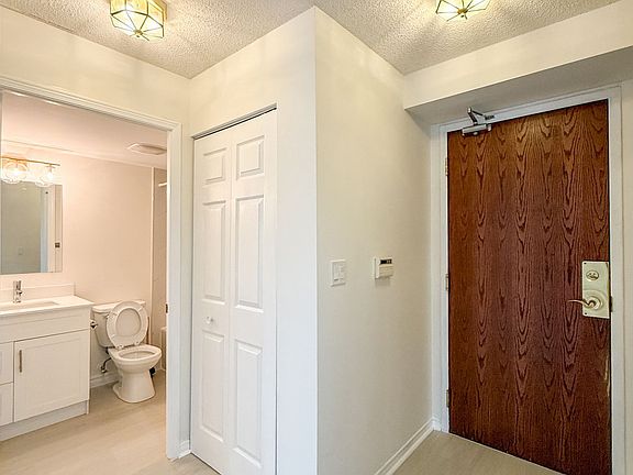 3rd image of 3 Pemberton Ave #206