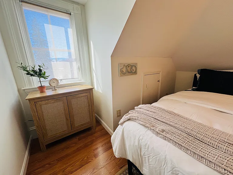 553 Shore Rd #3 — Photo 56