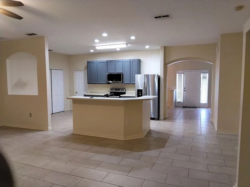 1st image of 554 Reddicks Cir