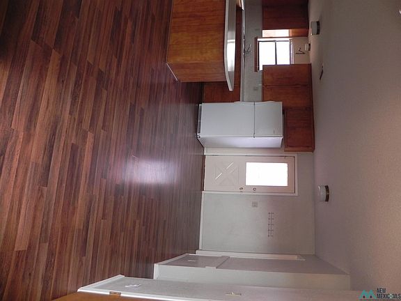 2nd image of 1465 E Park Ave