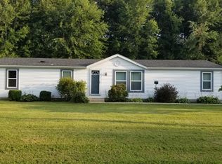 1916 Woodland Dr S, Fayetteville, OH 45118