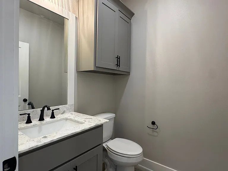 7110 Alexander Dr — Photo 7