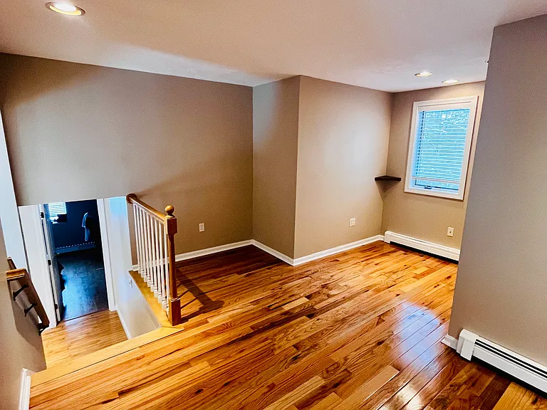 44 Livingston Dr #1 — Photo 11