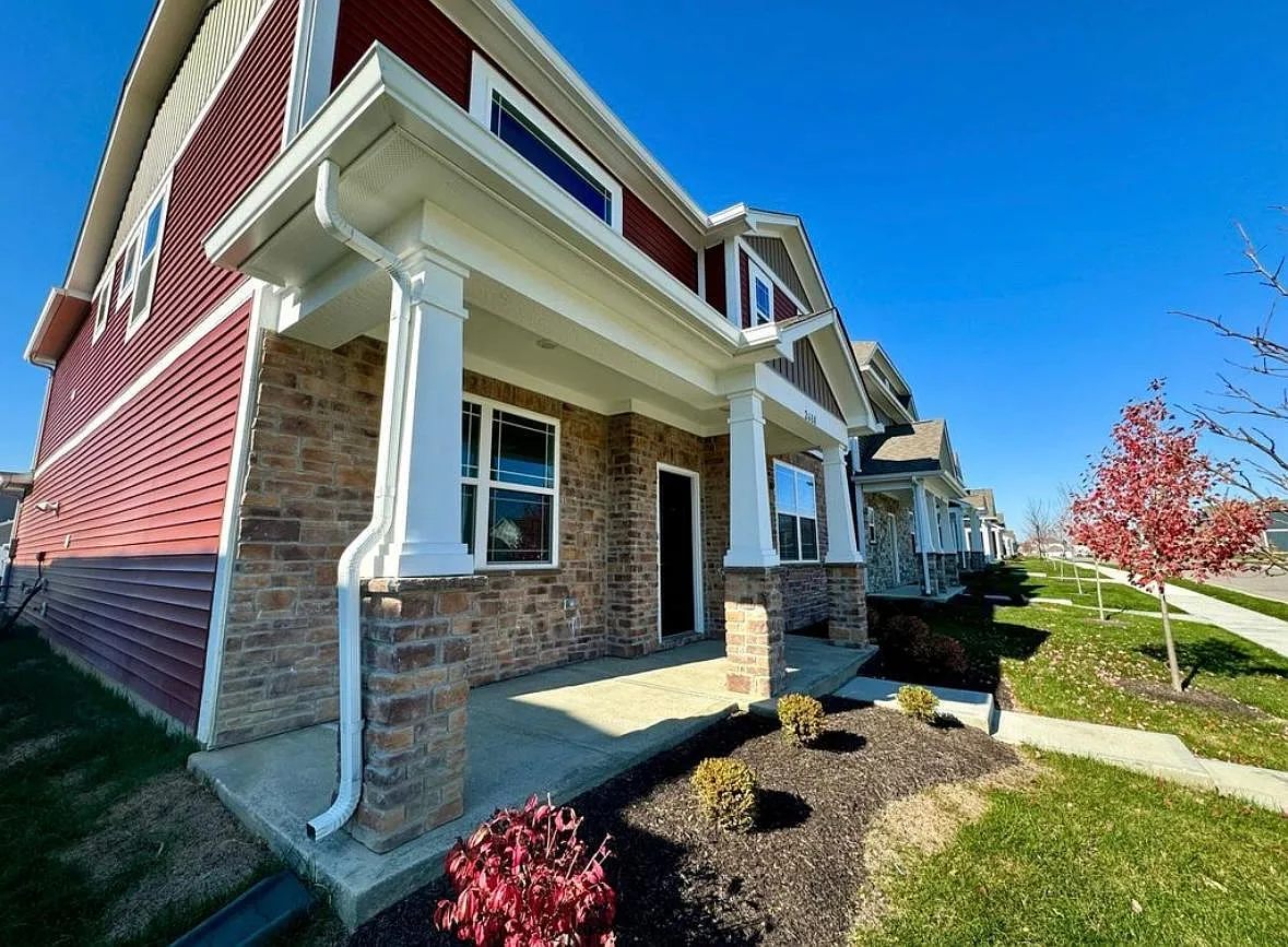 Building Photo - 2688 Plano Dr