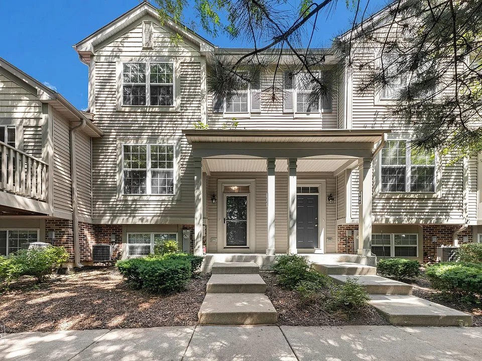959 Ellsworth Dr