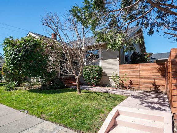4th image of 612 English Street