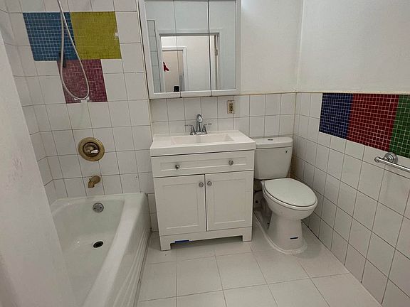 4th image of 61-20 Woodside Ave #1S