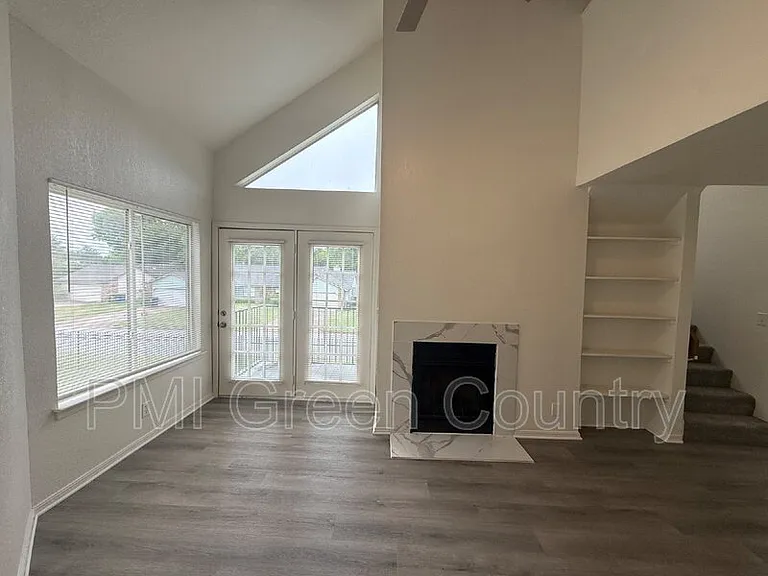 6639 S Victor Ave #G214 — Photo 1