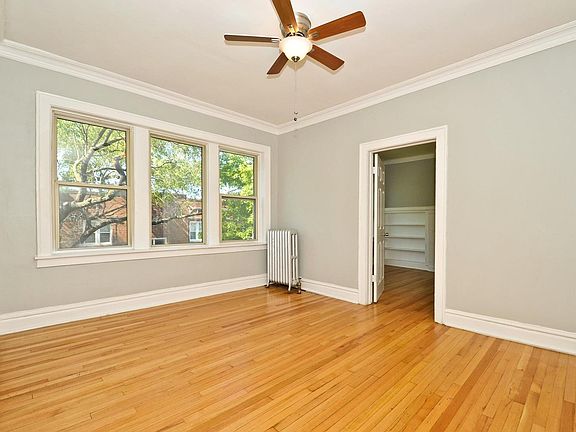 4th image of 4854 N Albany Ave APT 3