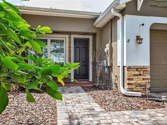 4th image of 34442 Tuscany Ave