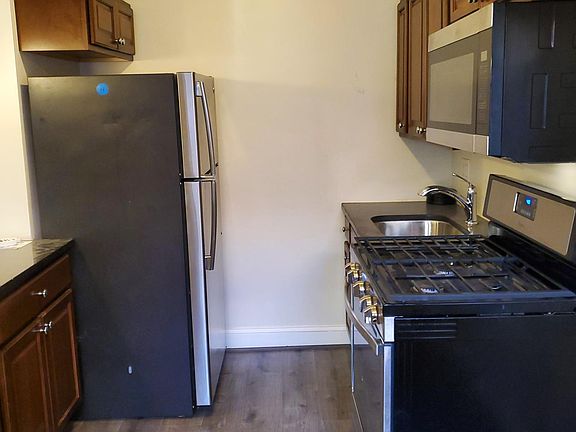4th image of 4511 Avondale St APT 303