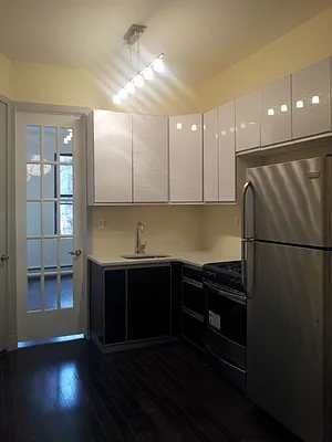 Rented by Loom Group | media 75