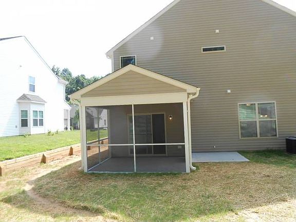 Screend in Porch
