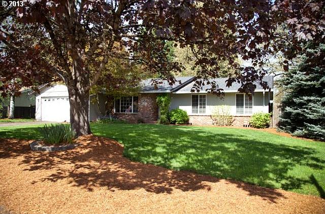 1st image of 860 NE 6th Ave
