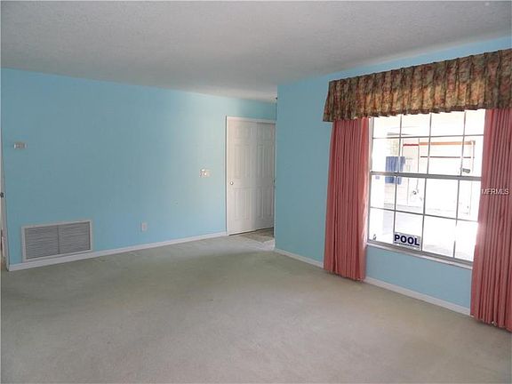 4th image of 1011 Arden St