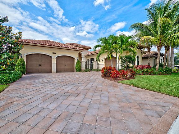 2nd image of 8817 Sydney Harbor Cir