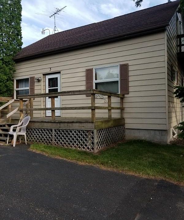1st image of 320 Sawmill Ln